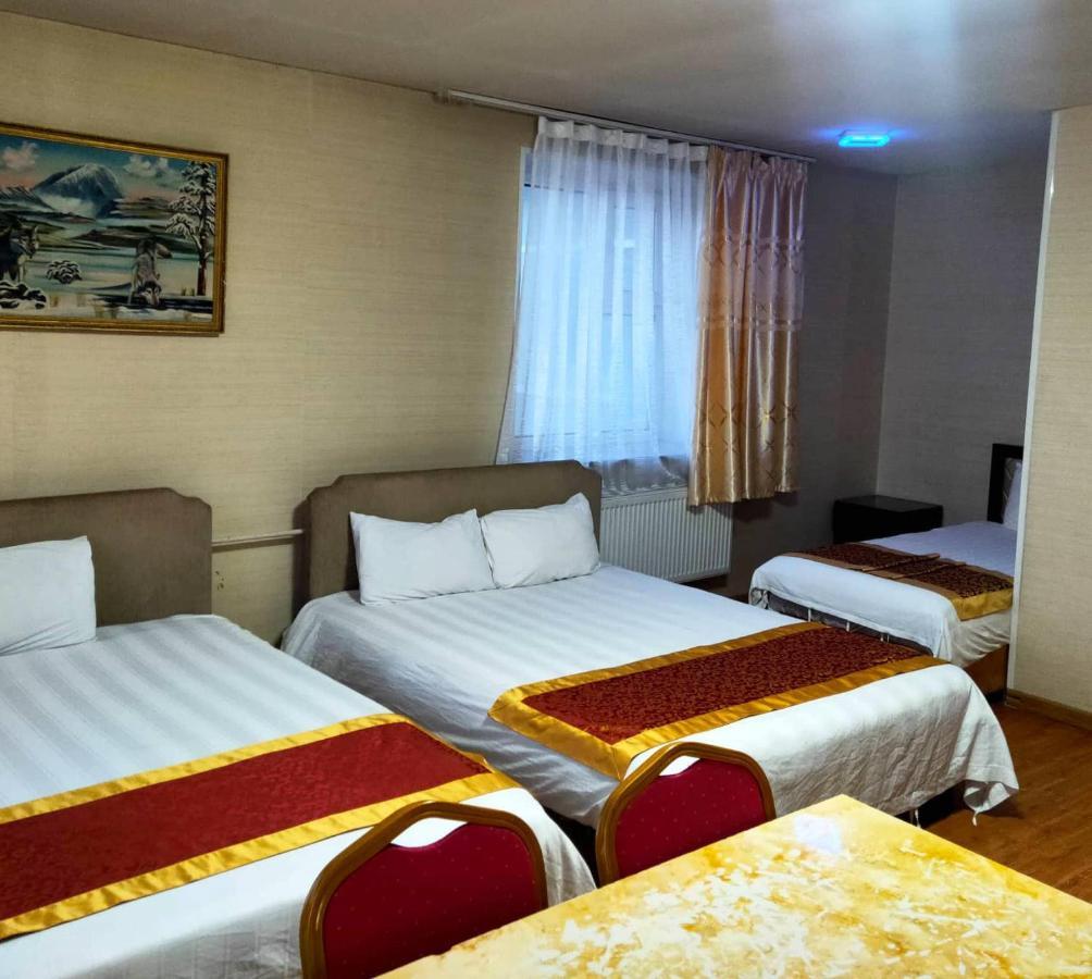 Horeka Hotel อูลานบาตอร์ ภายนอก รูปภาพ