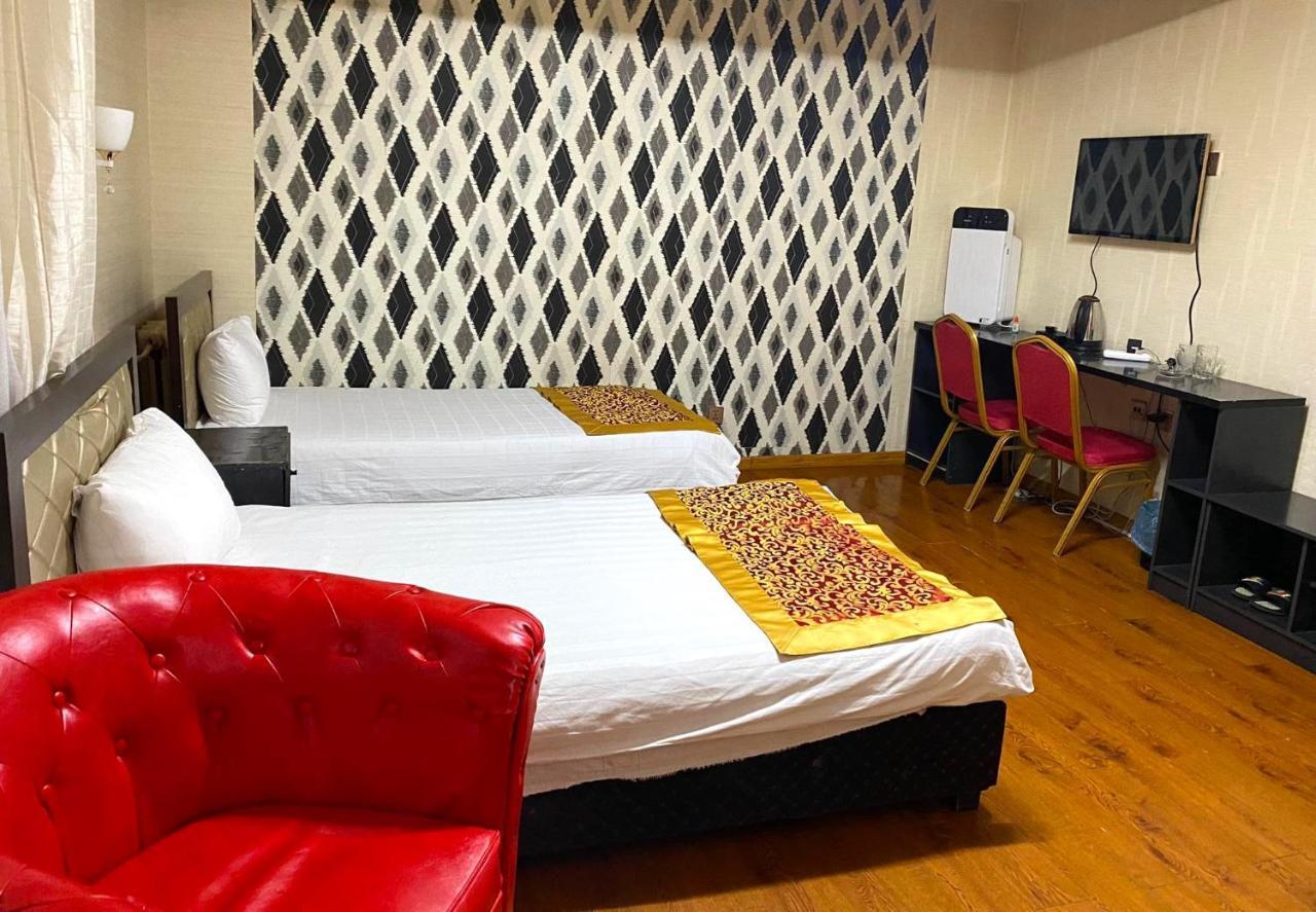 Horeka Hotel อูลานบาตอร์ ภายนอก รูปภาพ