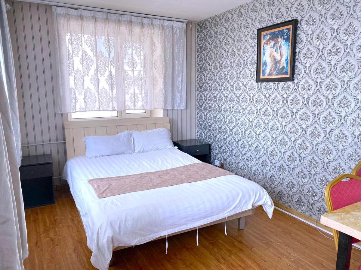Horeka Hotel อูลานบาตอร์ ภายนอก รูปภาพ