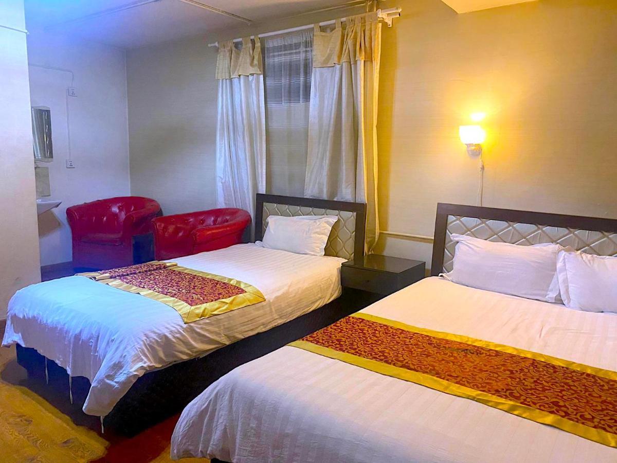 Horeka Hotel อูลานบาตอร์ ภายนอก รูปภาพ