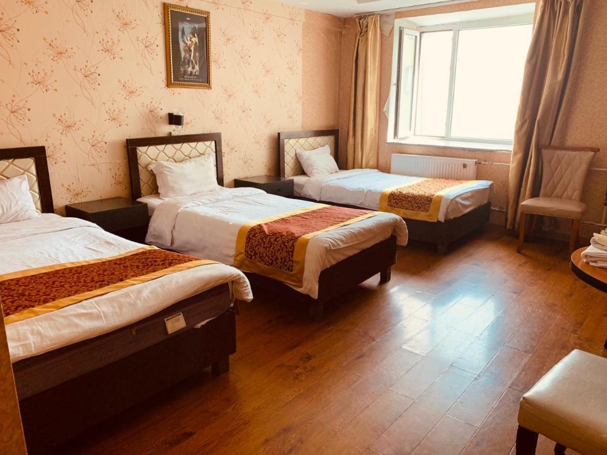 Horeka Hotel อูลานบาตอร์ ภายนอก รูปภาพ