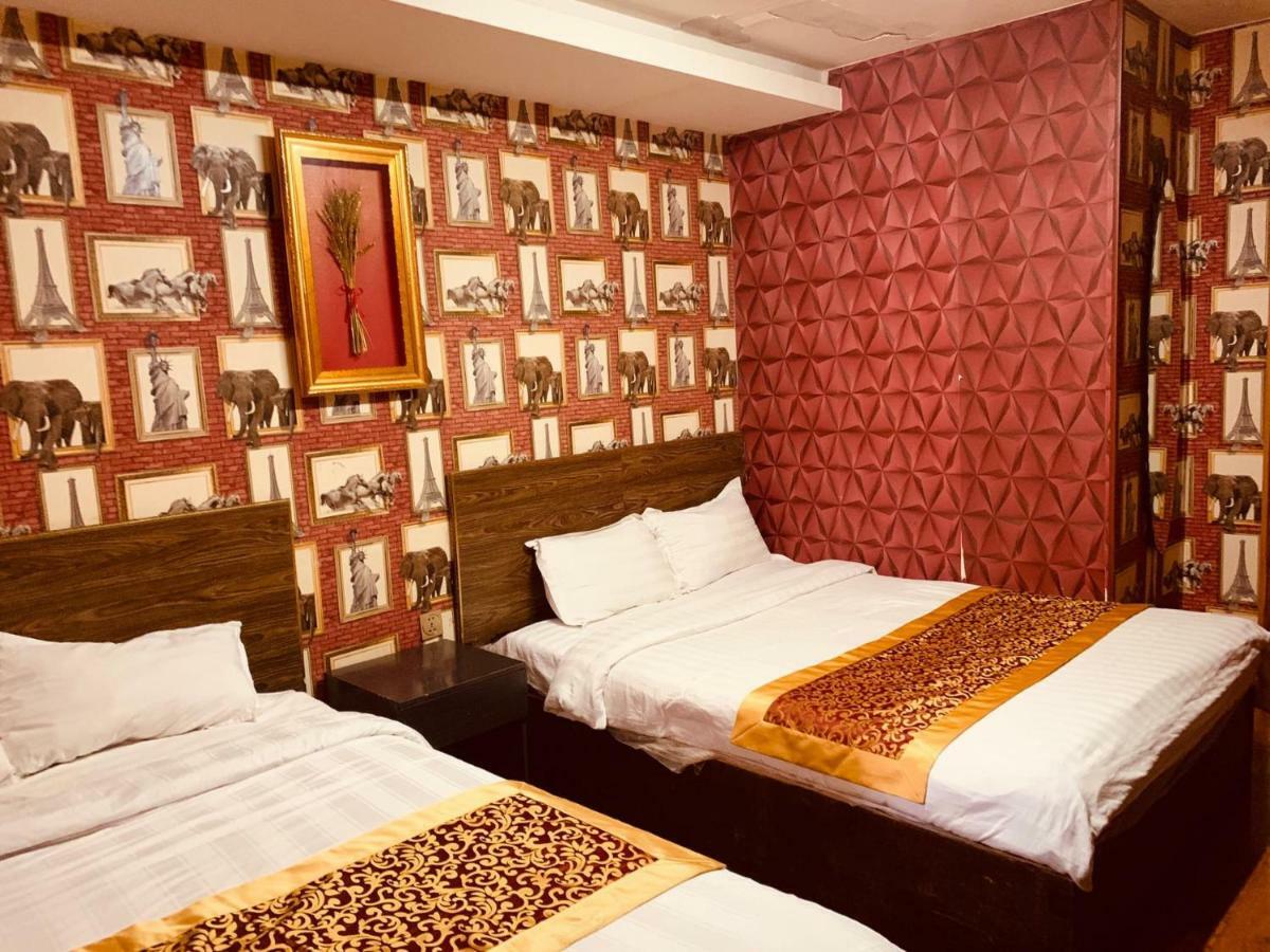 Horeka Hotel อูลานบาตอร์ ภายนอก รูปภาพ