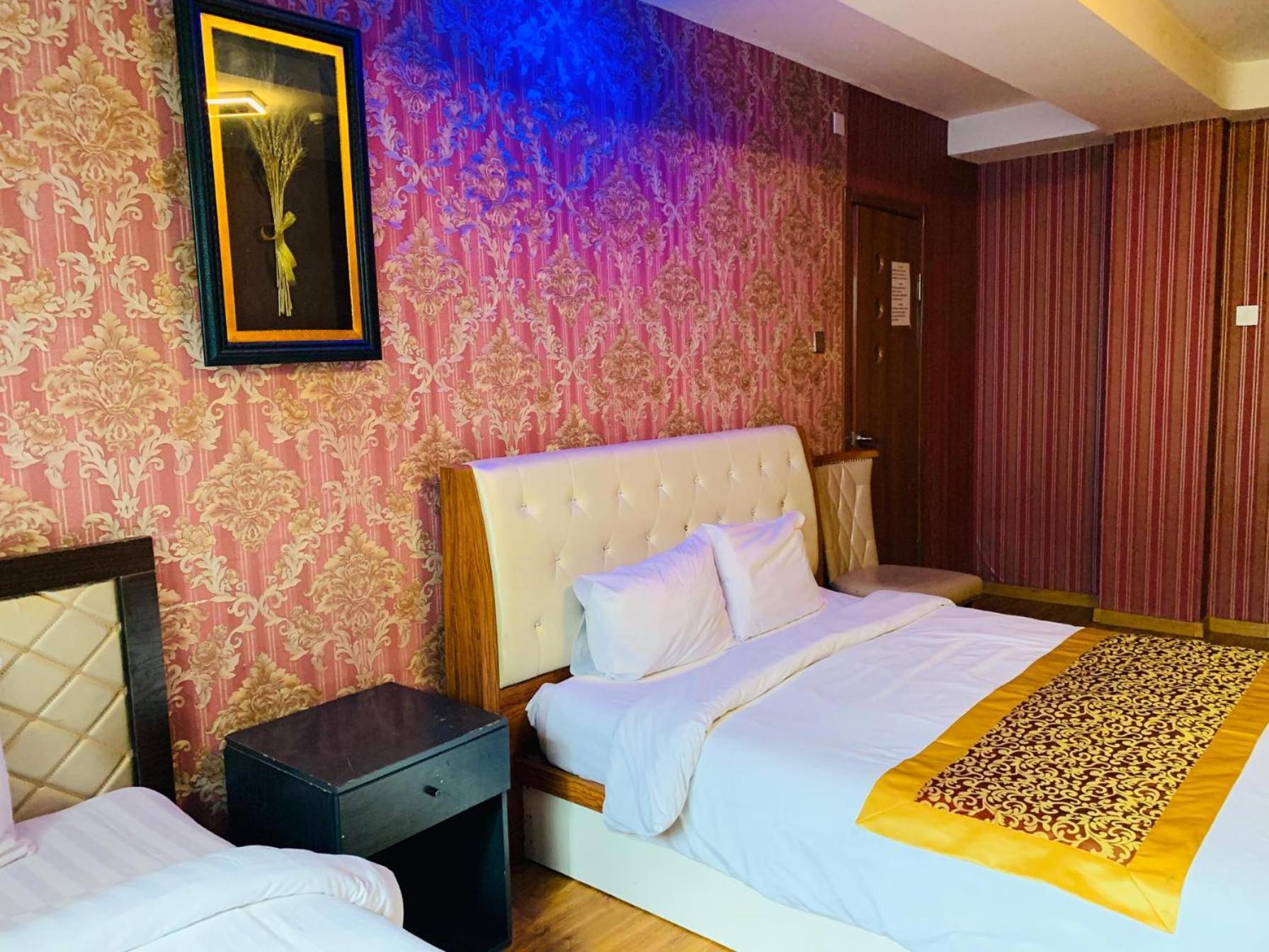 Horeka Hotel อูลานบาตอร์ ภายนอก รูปภาพ